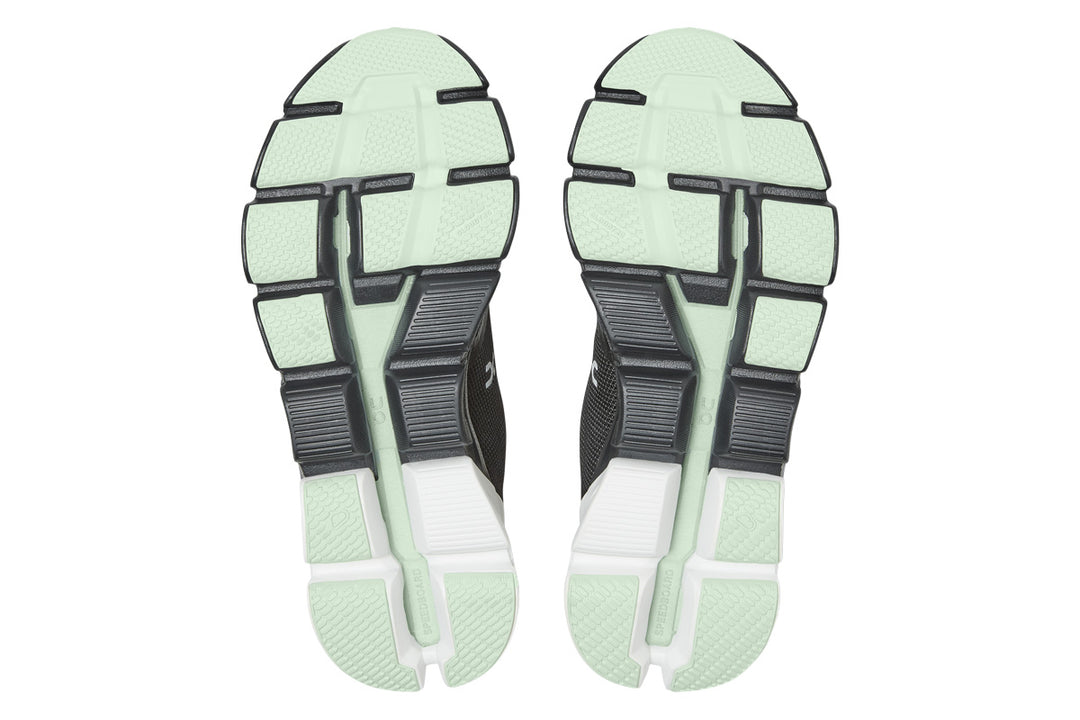 Women's On Cloudflyer 3 - Black/White
