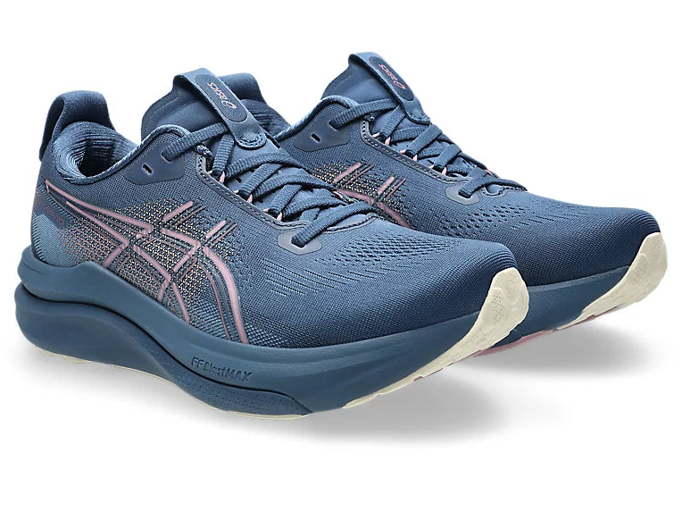 Women's Asics Kayano 33