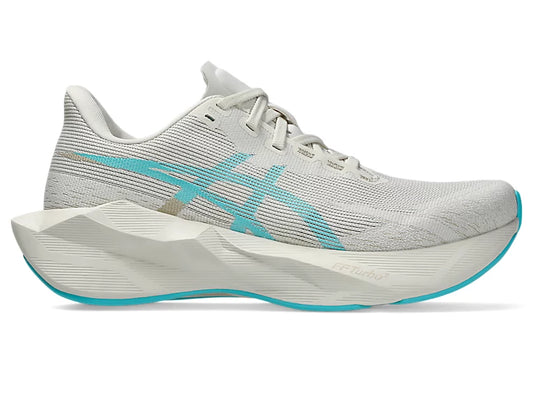 Women's Novablast 6