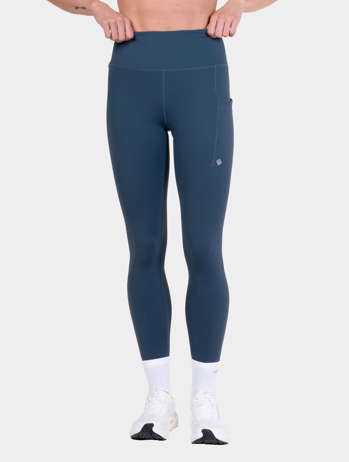 Women's Ronhill Tech Contour Tight