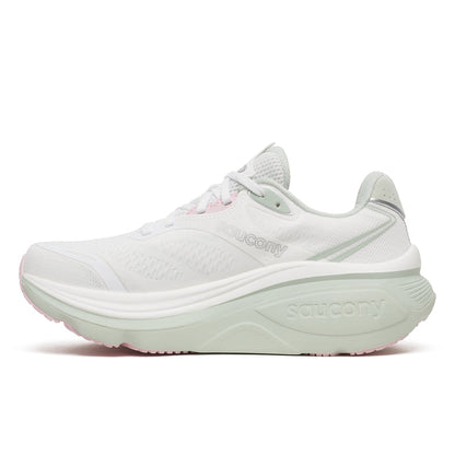 Women's Saucony Hurricane 26