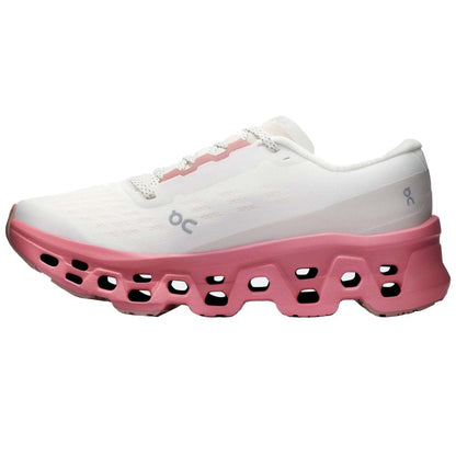 Women's On Cloudmonster 3