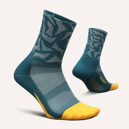 Feetures Elite Light Cushion Mini Crew Socks