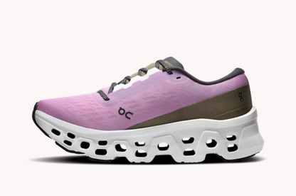 Women's On Cloudmonster 3